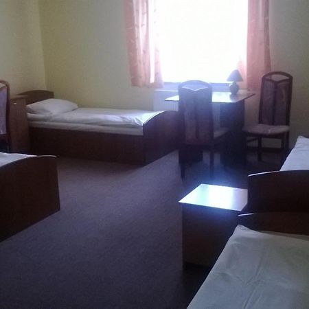 Hostel Milosz Grabowiec  Exteriör bild