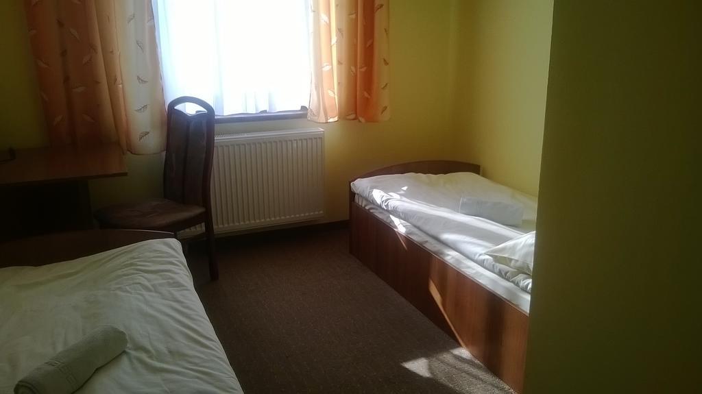 Hostel Milosz Grabowiec  Rum bild