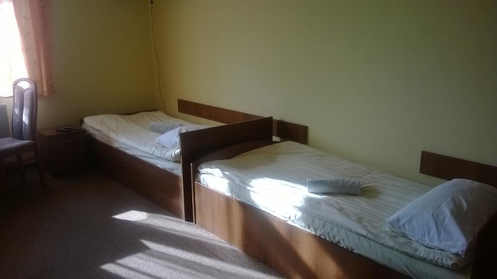 Hostel Milosz Grabowiec  Rum bild