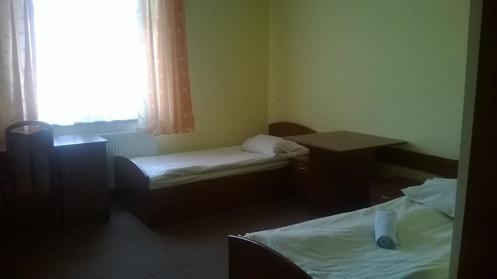 Hostel Milosz Grabowiec  Rum bild