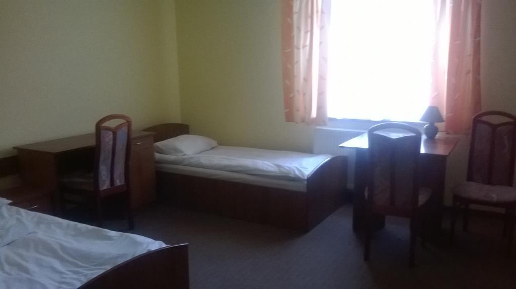 Hostel Milosz Grabowiec  Rum bild