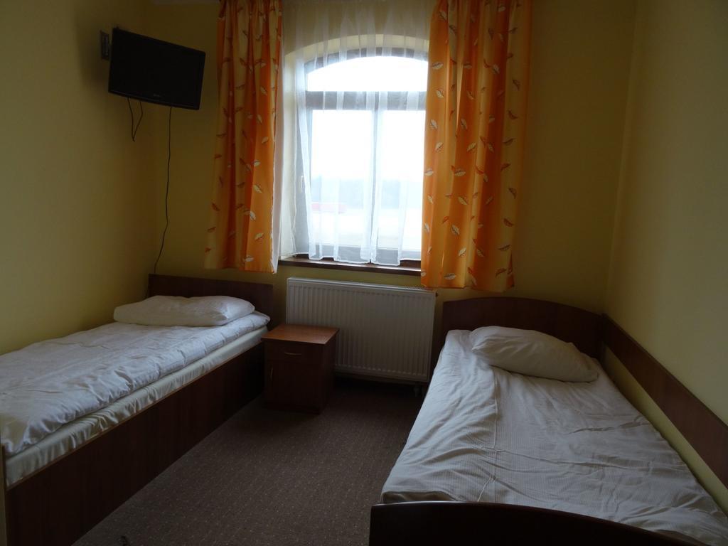 Hostel Milosz Grabowiec  Rum bild