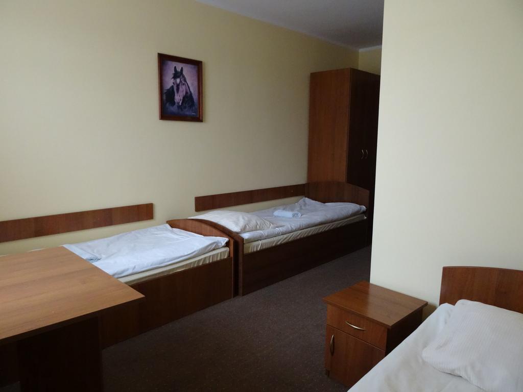 Hostel Milosz Grabowiec  Rum bild
