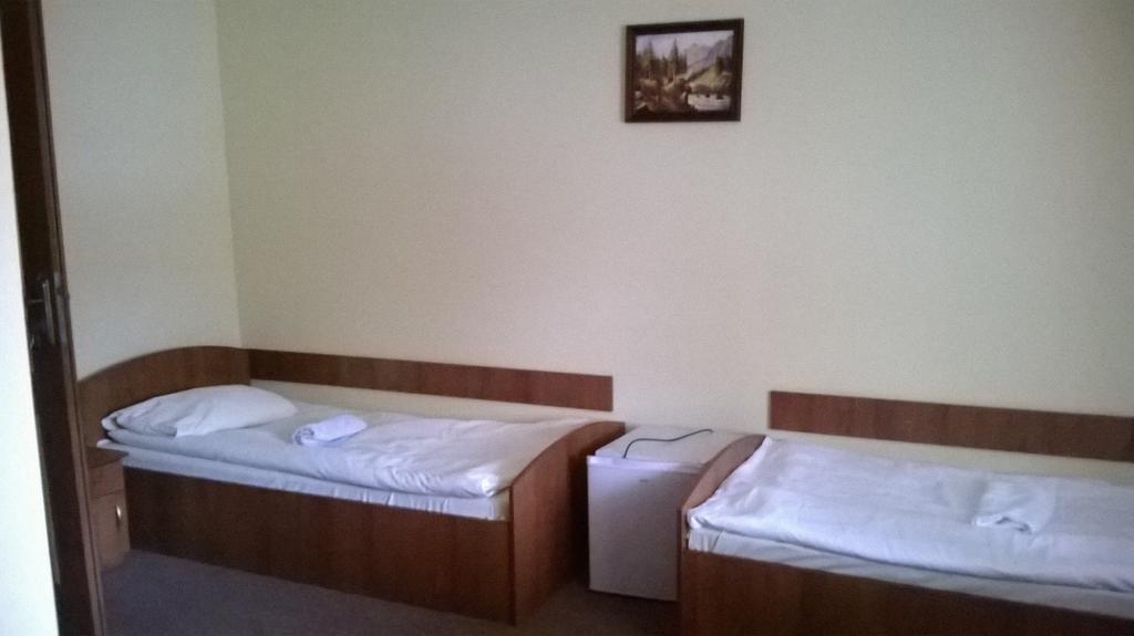 Hostel Milosz Grabowiec  Rum bild