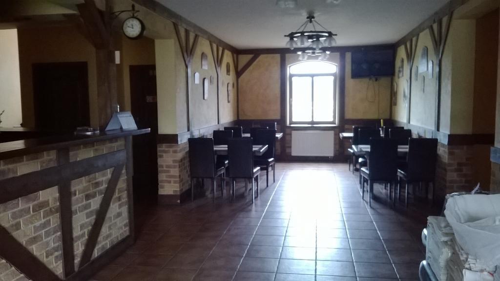 Hostel Milosz Grabowiec  Exteriör bild